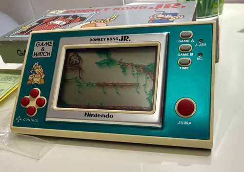 Nintendo game watch - watch, donkey